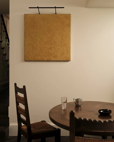 Утонченные белые интерьеры с европейской элегантностью: дом в Мельбурне