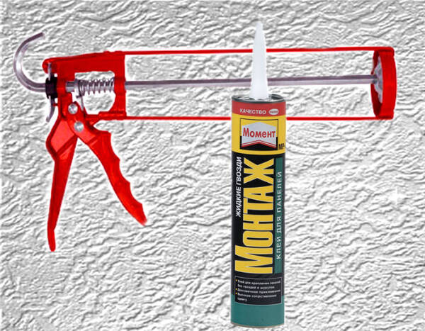 Клей для потолочной плитки: разновидности и производители