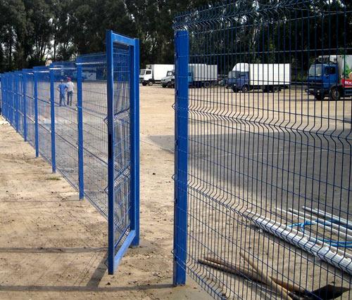 Секционные заборы из сетки с полимерным покрытием