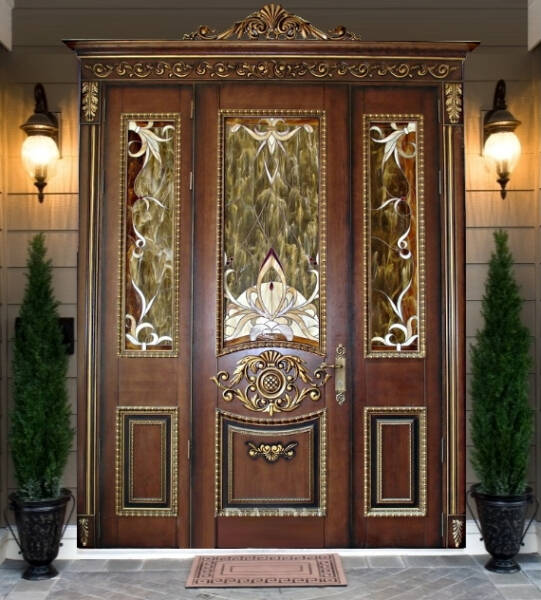 Какими качествами должна обладать элитная дверь?