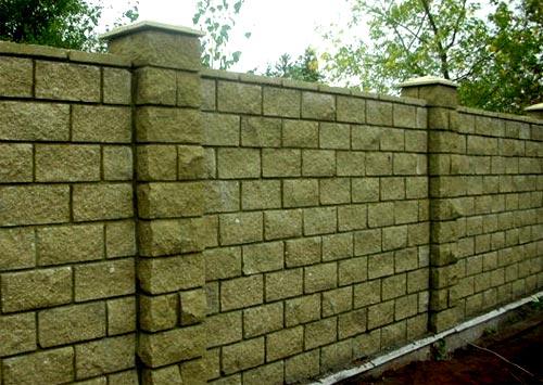 Глухие заборы между участками