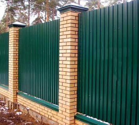 Строительство кирпичного забора