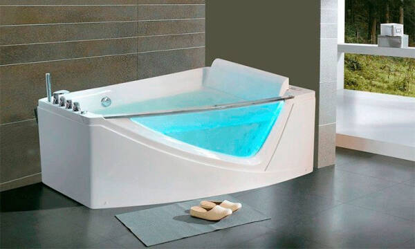 Рейтинг ТОП 19 лучших угловых ванн: какую выбрать